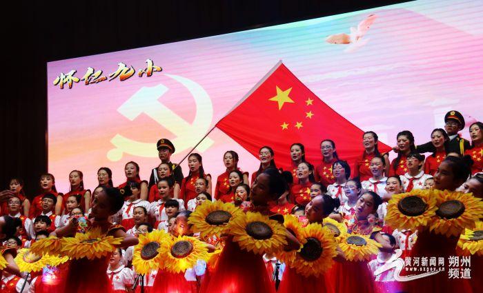 结婚前男方买的三金礼物，离婚要还吗？游戏画面